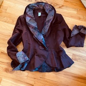 Fitted Jacket With Ruffles